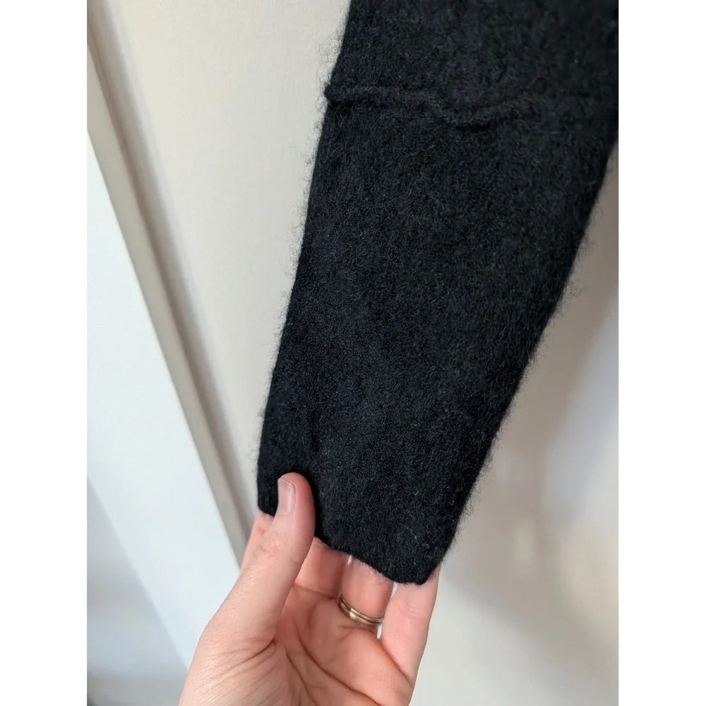 Vince Black 100%‎ Cashmere V-Neck Raglan Sweater Side Slit XS